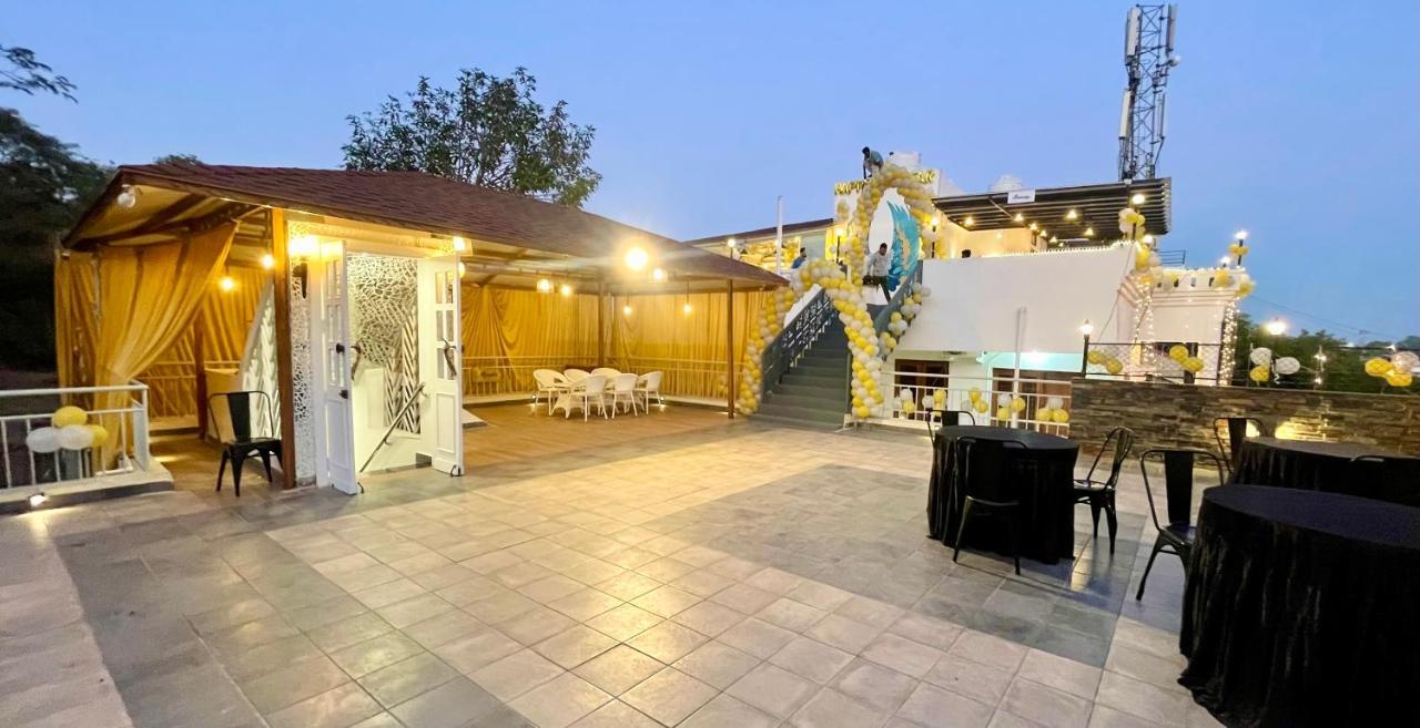 Peacock Hill Homestay 보팔 외부 사진